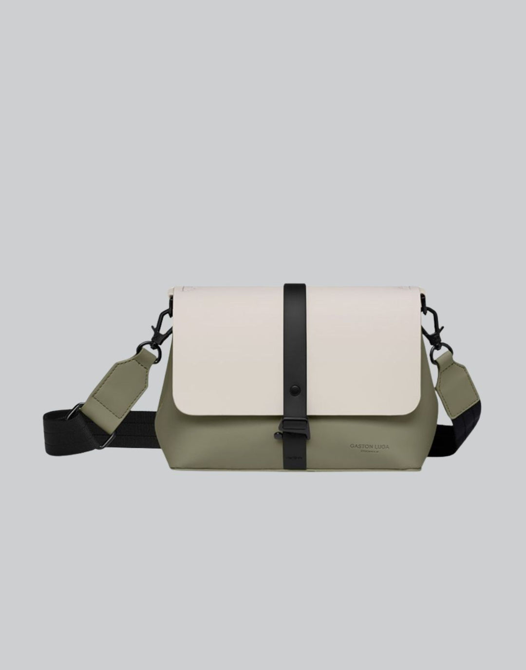 Bolso Spläsh Crossbody Crema / Verde Olivo, vista frontal con correa